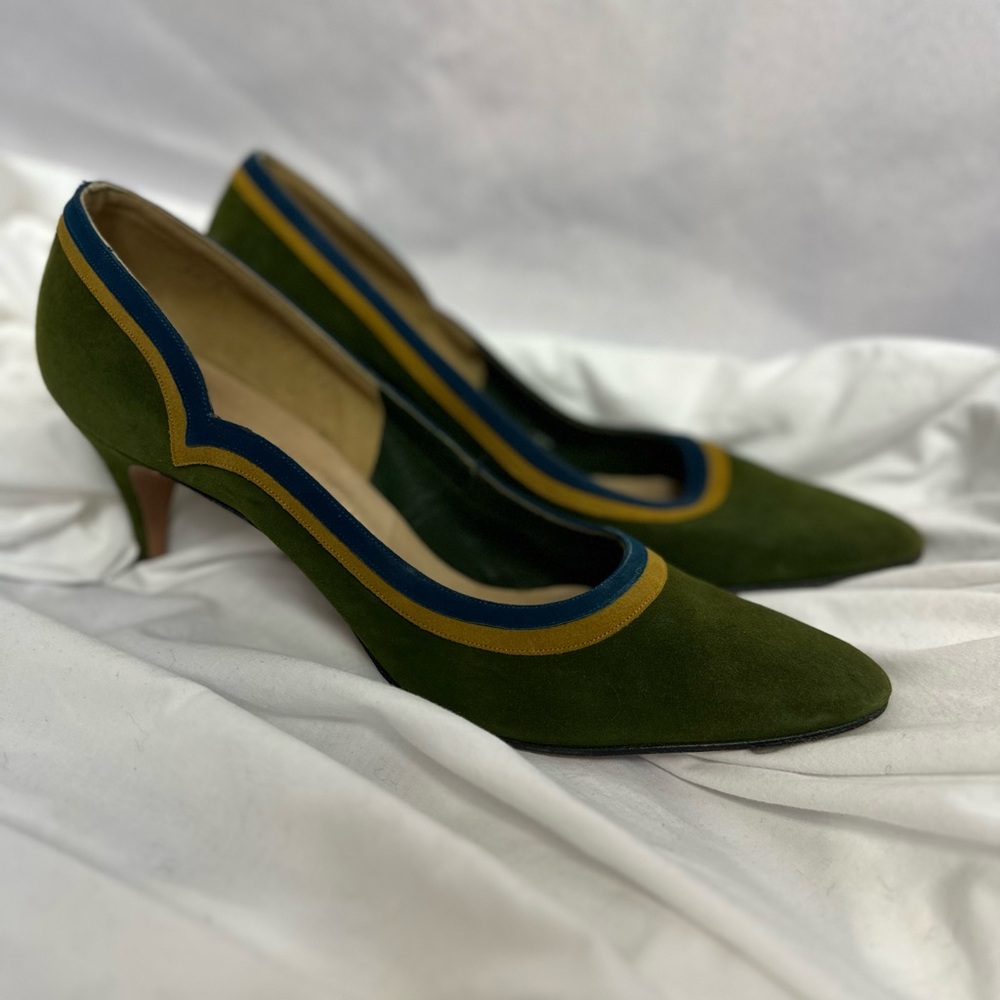 De Liso Debs vintage high heel shoes Size 10 Green W Blue/ Yellow Rim